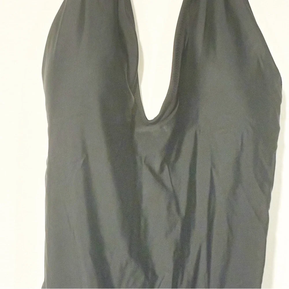 J. Crew Black‎ V-neck Cross-Back One-Piece Swimsuit Size 12 NEW_3